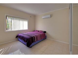 View profile: 3 Air conditioners!!!