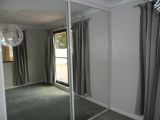 View profile: Double Garage! Great for Entertaining! 