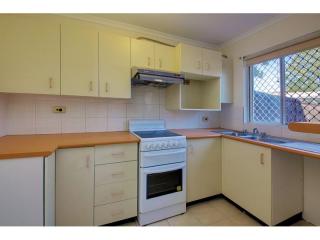 View profile: 3 Bedrooms! 2 Bathrooms!
