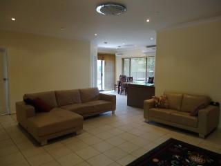 View profile: 3 Bedroom, Air Conditioning & 2 Toilets