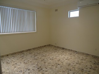 View profile: Fully Tiled Throughout