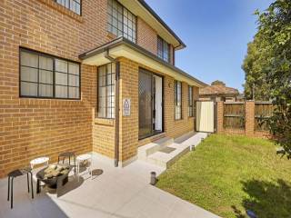 View profile: Quality 3 Bedroom Townhouse!