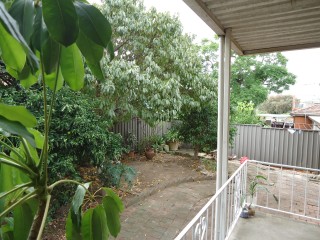 View profile: Sparkling Pool, Ducted Air Conditioning, Timber Floorboards