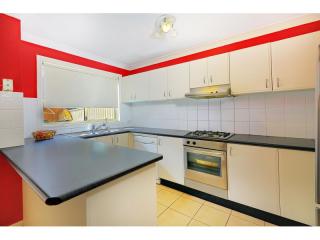 View profile: Modern Townhouse-3 bedrooms!