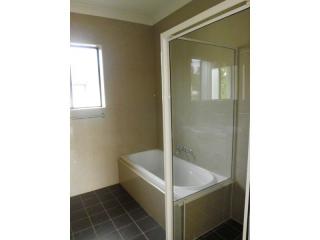 View profile: Minutes to Westmead Station!