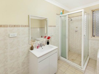 View profile: Stunning 3 Bedroom- 2 Bathroom Modern Villa