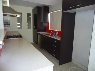 View profile: Air Conditioning, Gas Cooking, 3 Toilets, Walk to Station