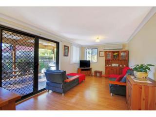 View profile: Huge 4 Bedroom Home- Walk to Station