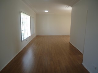 View profile: Very Spacious 3 Bedroom Home Overlooking Reserve