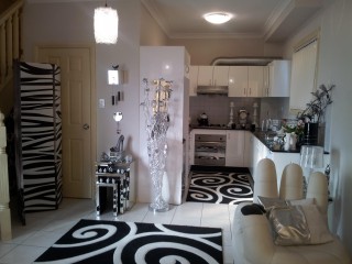 View profile: Modern Townhouse