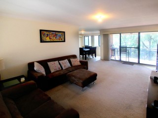 View profile: 2 Bed 2 Bath Next to Station!