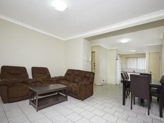 View profile: Air Conditioned unit in Girraween school catchment area.  One Week Free Rent.